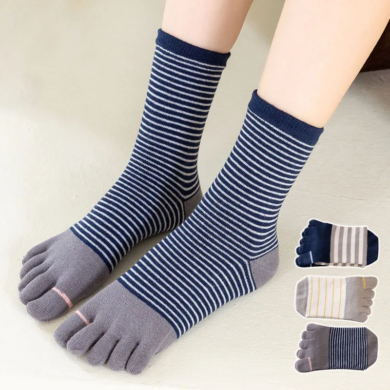10 Pairs Cotton Women Rainbow Striped Toe Socks Middle Tube Warm Casual Sweat Absorbing Breathable Cotton Autumn Winter Socks