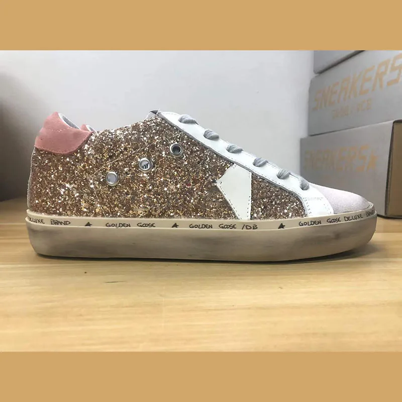 

2022 всесезонные новые ретро грязные туфли с блестками, повседневная обувь для родителей и детей, Нескользящие внутренние увеличивающие рост...