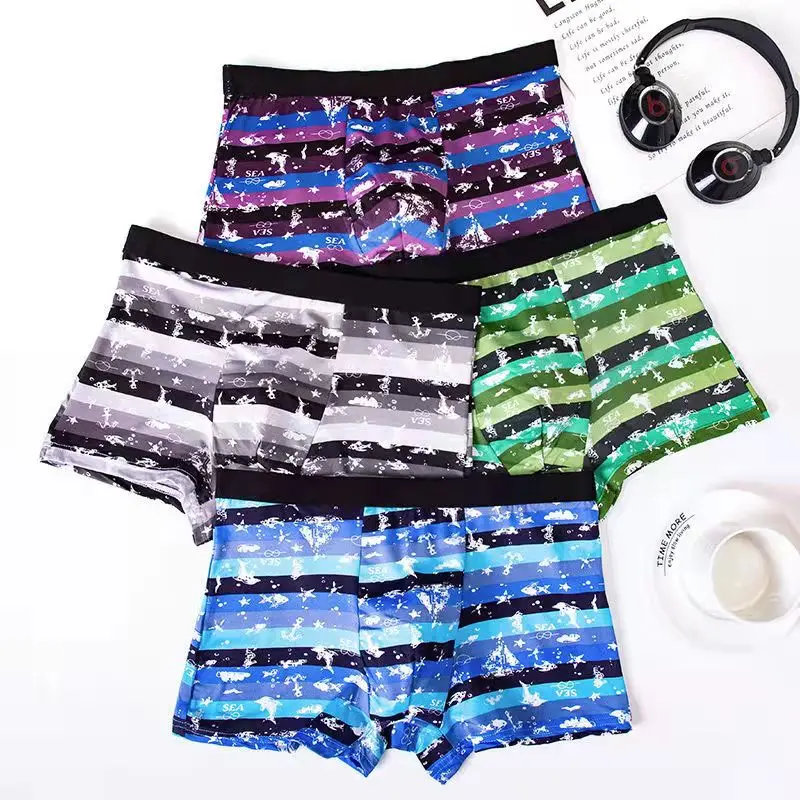 Men's Panties 4pcs/Lot  Male Underpants Man Pack Shorts Boxers Underwear Fashion Sexy Mens Boxer Bamboo Hole Large Size L-4XL
