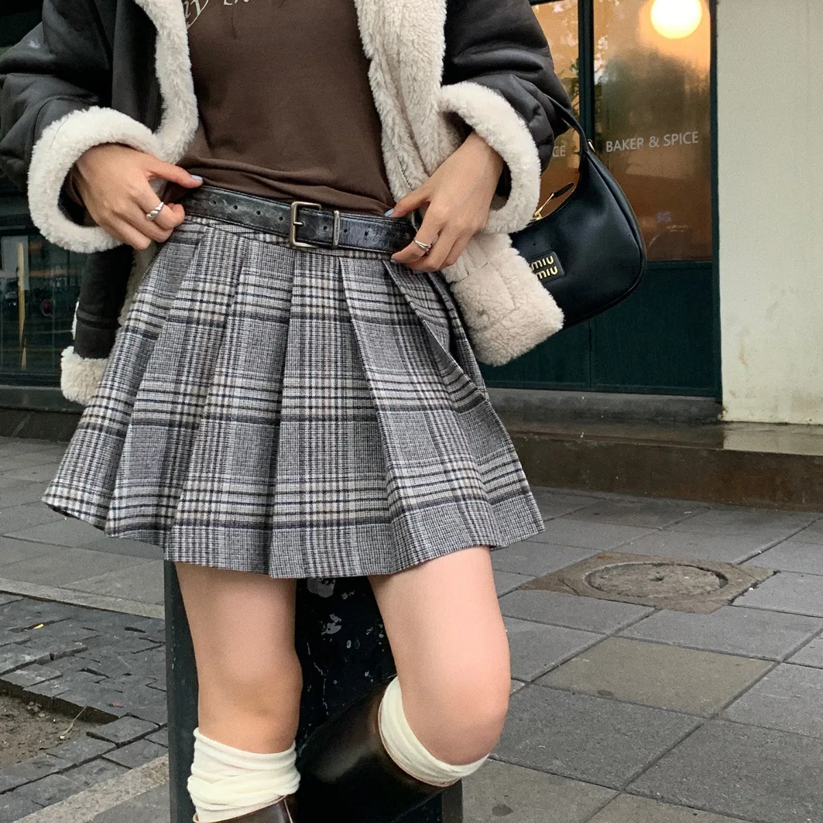 

Grey Plaid Pleated Mini Skirt Women's Autumn Winter Short Skirt