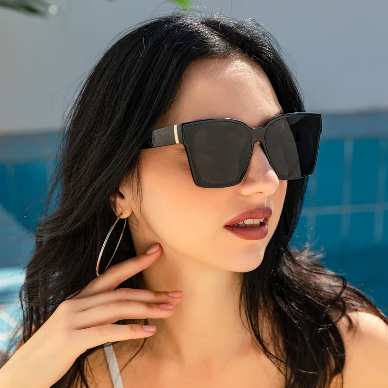 

Retro Star Street Shot Sunglasses Men and Women Tide Ins Wind Net Red Glasses Square Large Frame Sunglasses