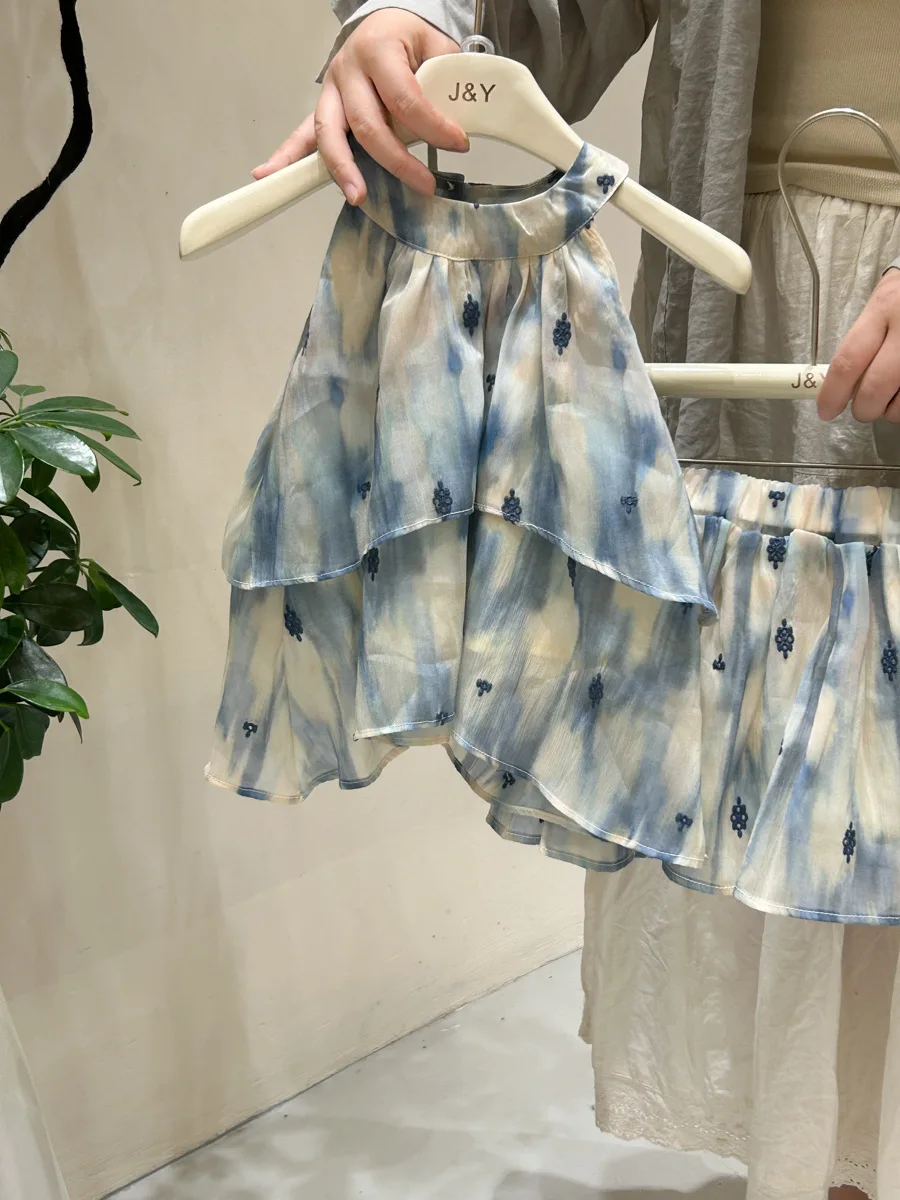 Одежда для девочек костюм 2024 летняя шифоновая рубашка без рукавов шорты новый