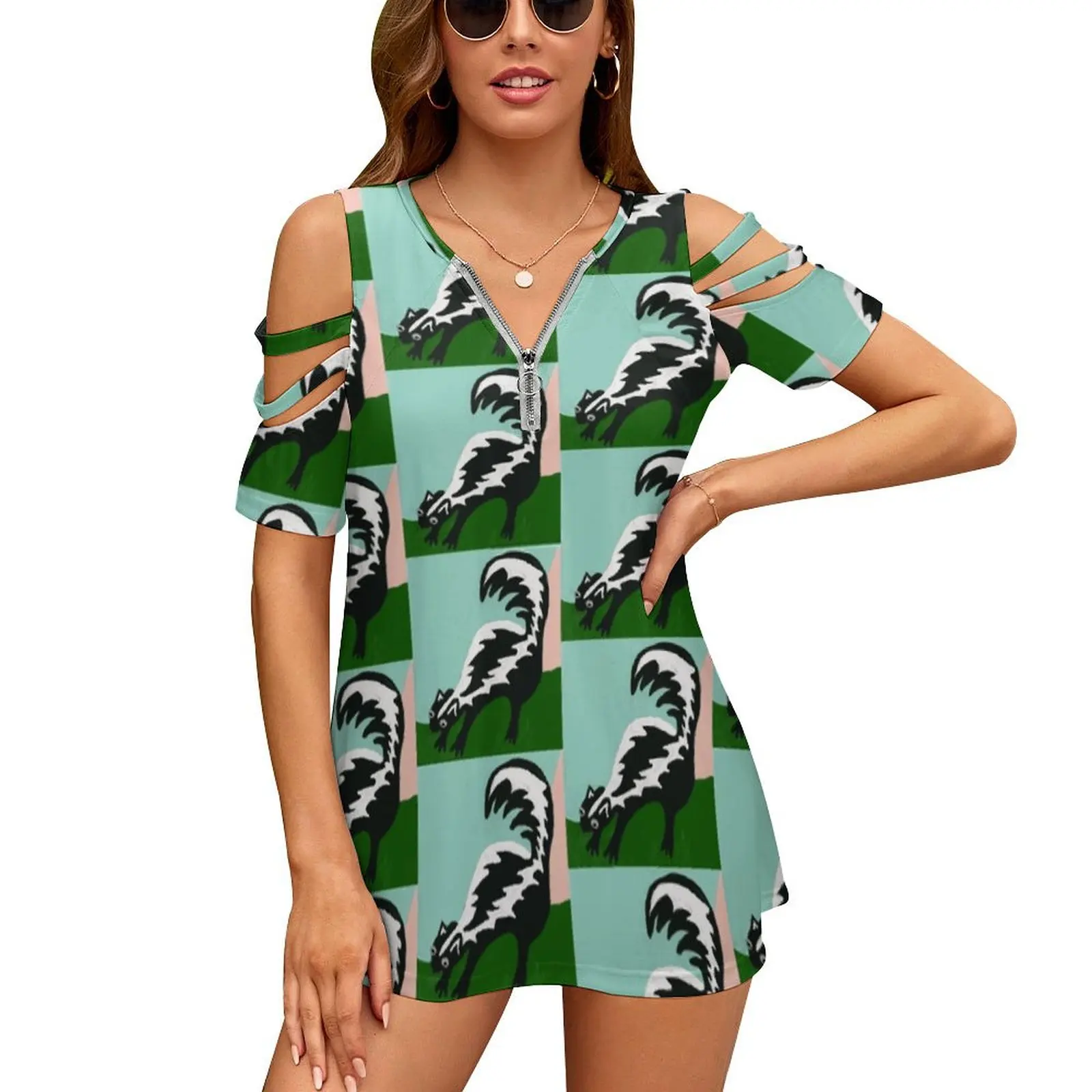 

Skunk Women'S T-Shirt New Fashion Printed Zipper V-Neck Short Sleeve T Shirts Casual Plus Size Skunk Painted