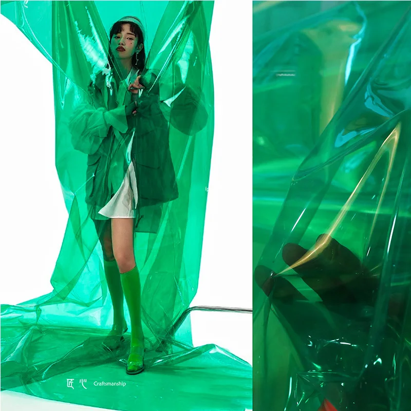 Светоотражающая ткань ТПУ на метр для одежды «сделай сам», шитье, водонепроницаемая прозрачная дизайнерская ткань из ПВХ, глянцевая гладкая черная ткань Светоотражающая ткань ТПУ на метр для одежды «сделай сам», шитье, водонепроницаемая прозрачная дизайнерская ткань из ПВХ, глянцевая гладкая черная ткань