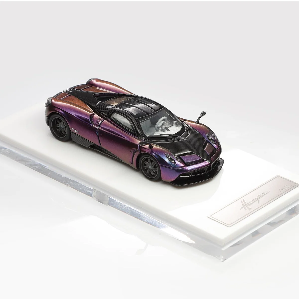Масштабная модель 164 Pagani Huayra Coupe 2014, 3 варианта расцветки, литой сплав – коллекционная миниатюра гиперкара для подарка и демонстрации (art.: 3920dc59477b3) - 3920dc59477b3