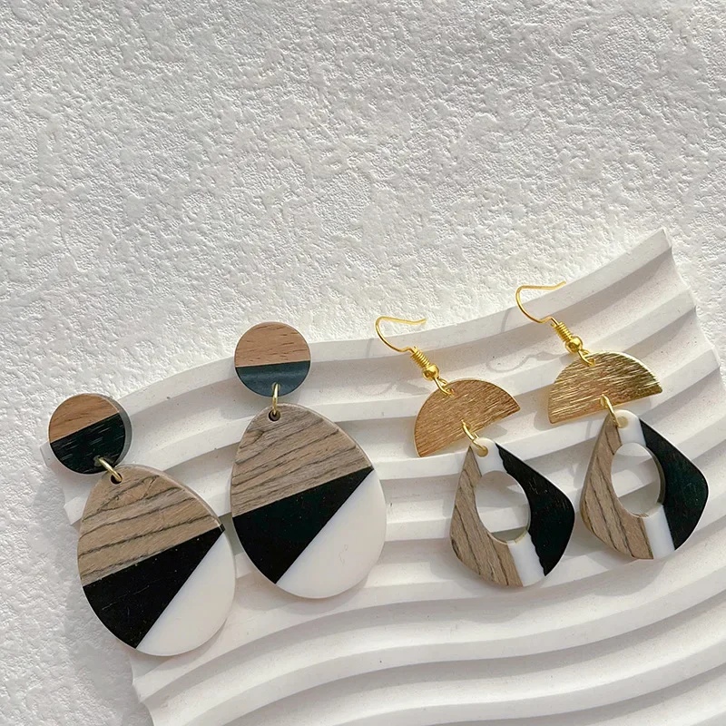 Amazon Independent Store Бестселлер Деревянные серьги из смолы с геометрической сборкой
