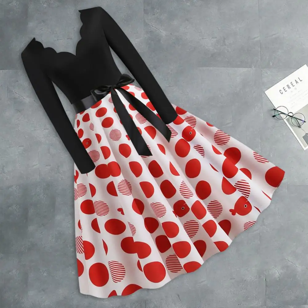 

Plaid Print Midi Dress Ladies V-neck Dress Vintage Plaid Print Dresses with Flair A-line Silhouette V-neckline Bow for Christmas