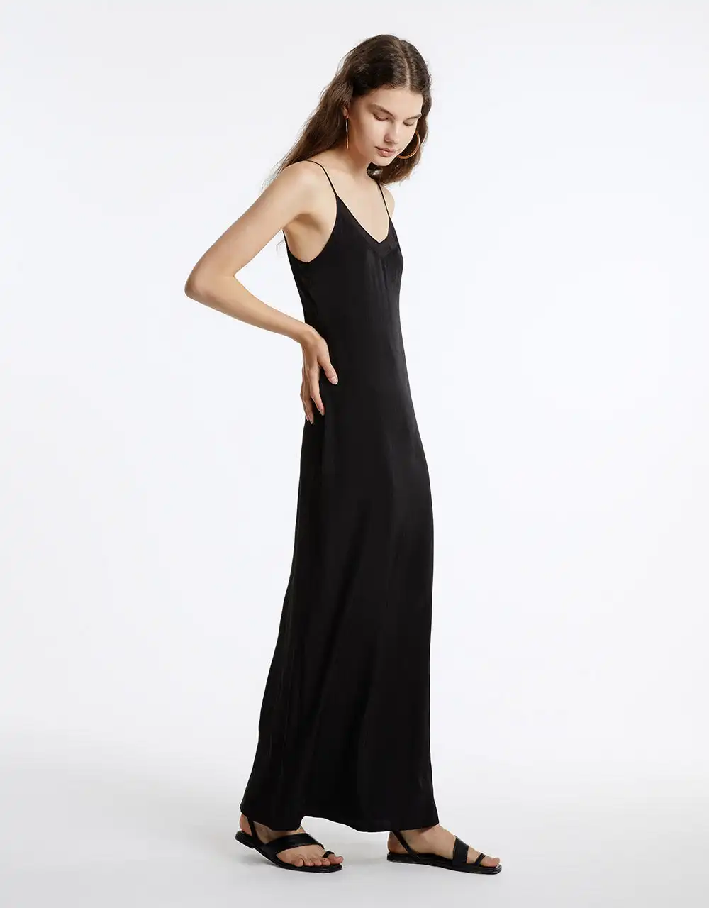 

Strappy Maxi Dress