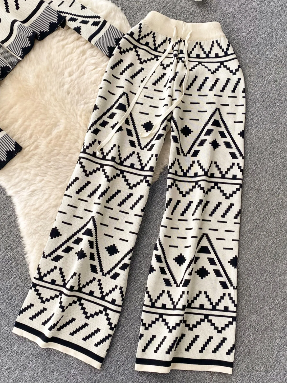 Женский Повседневный Спортивный вязаный комплект из двух предметов свободный