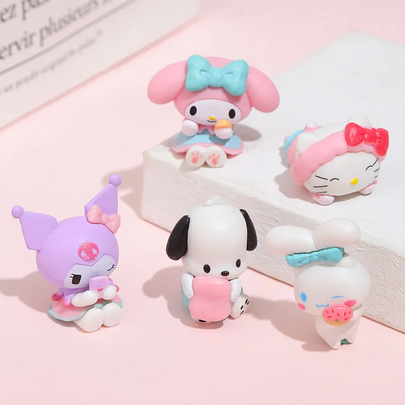 

5pcs/Set Sanrio Figure My Melody Kuromi Anime Cinnamoroll Pom Pom Purin Collectible Doll Birthday Cake Decoration Ornaments Toy