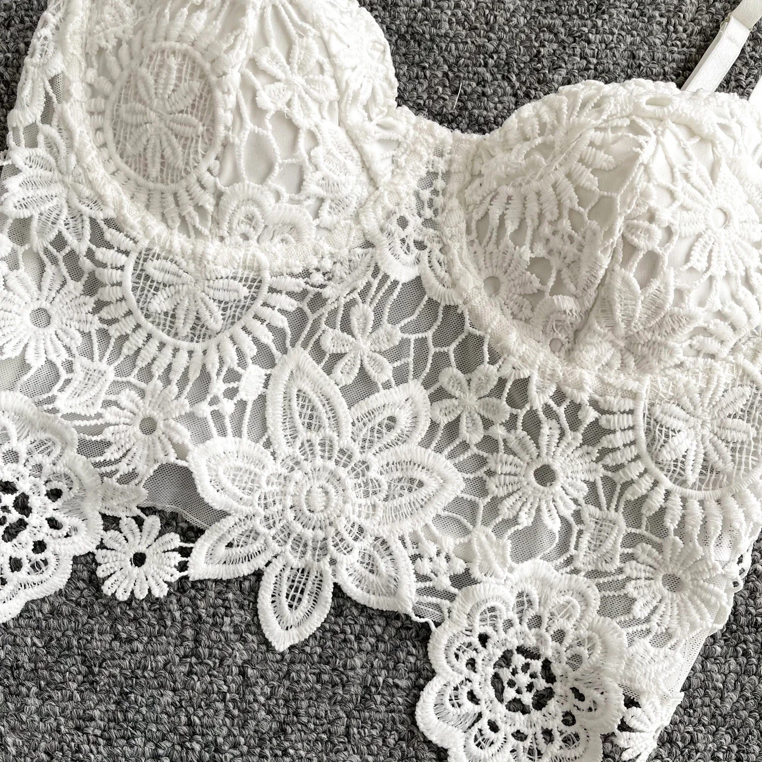 Майка женская сетчатая с цветочным принтом винтажный шикарный топ на тонких