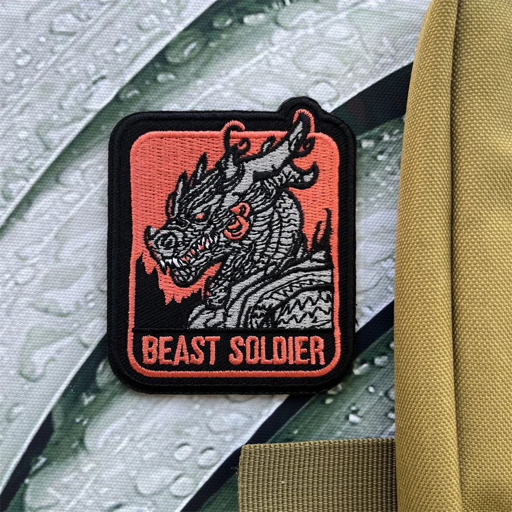 ВОЕННЫЙ ЗНАЧОК чудовище солдат Loong God нашивки для морального духа тактическая