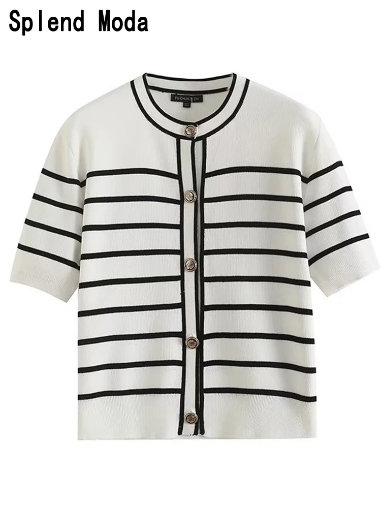 

2023 Women Autumn New Fashion Street Style Striped Knitted Loose Cardigan Casual Single-breasted O-neck Chic Sweaters TRAF