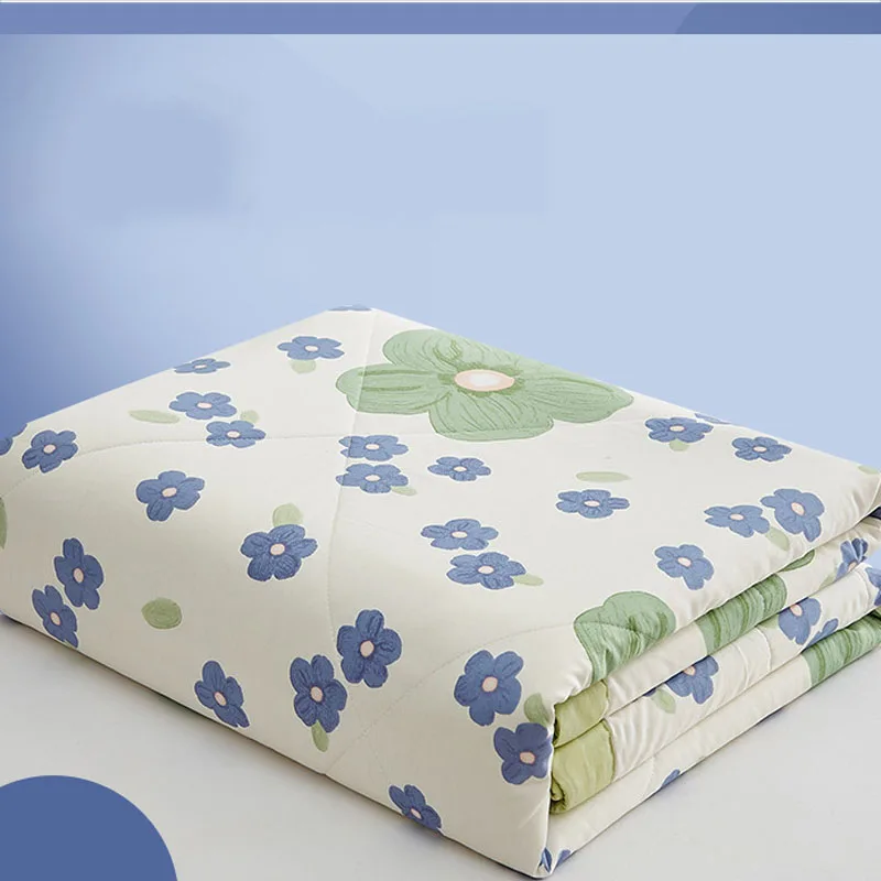 

Quilts Cotton Summer Cool Thin Air-conditioned Quilt Machine Washable Children's Quilt Breathable Comforter Bedspread On The Bed