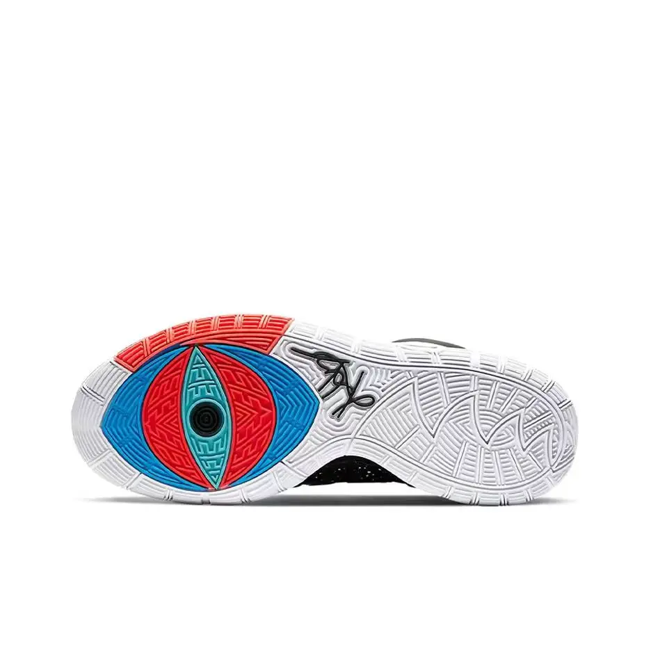 Амортизирующие и прочные баскетбольные кроссовки Nike Kyrie 6 с круглым носком