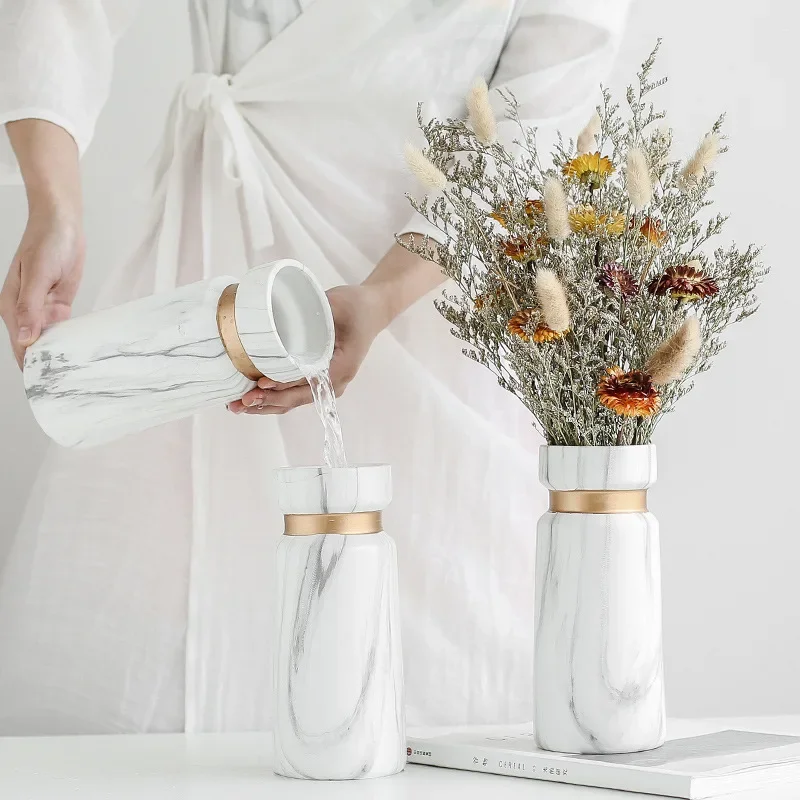

Простая белая керамическая ваза, Современное украшение для дома, фарфоровая ваза, оригами, дизайнерская Цветочная композиция, декоративная фотография