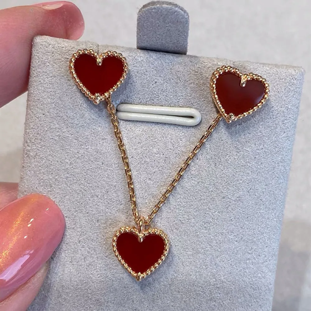 

Комплект из колье, браслета и колье, из серебра 925 пробы