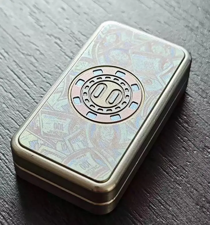 

Second-hand Edc YEDC Pig Push Card