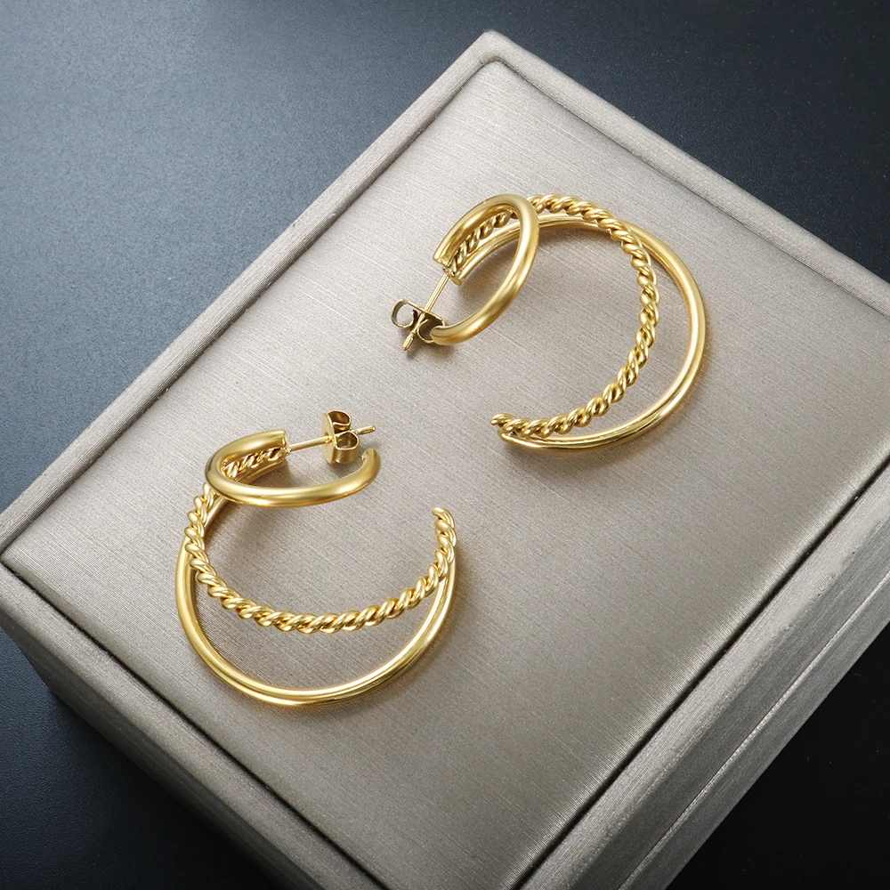 

ZMFashion C-shaped Twisted Hoop Earrings Punk Stainless Steel Gold Color Three-layer Coil Earring Vintage Trendy Fashion Jewelry
