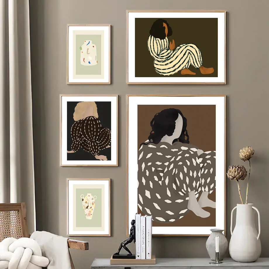 

Abstract Figure Wall Art Canvas Painting Pajamas Girl Prints Nordic Poster Fashion Picture For Livingroom Modern Home Decor
