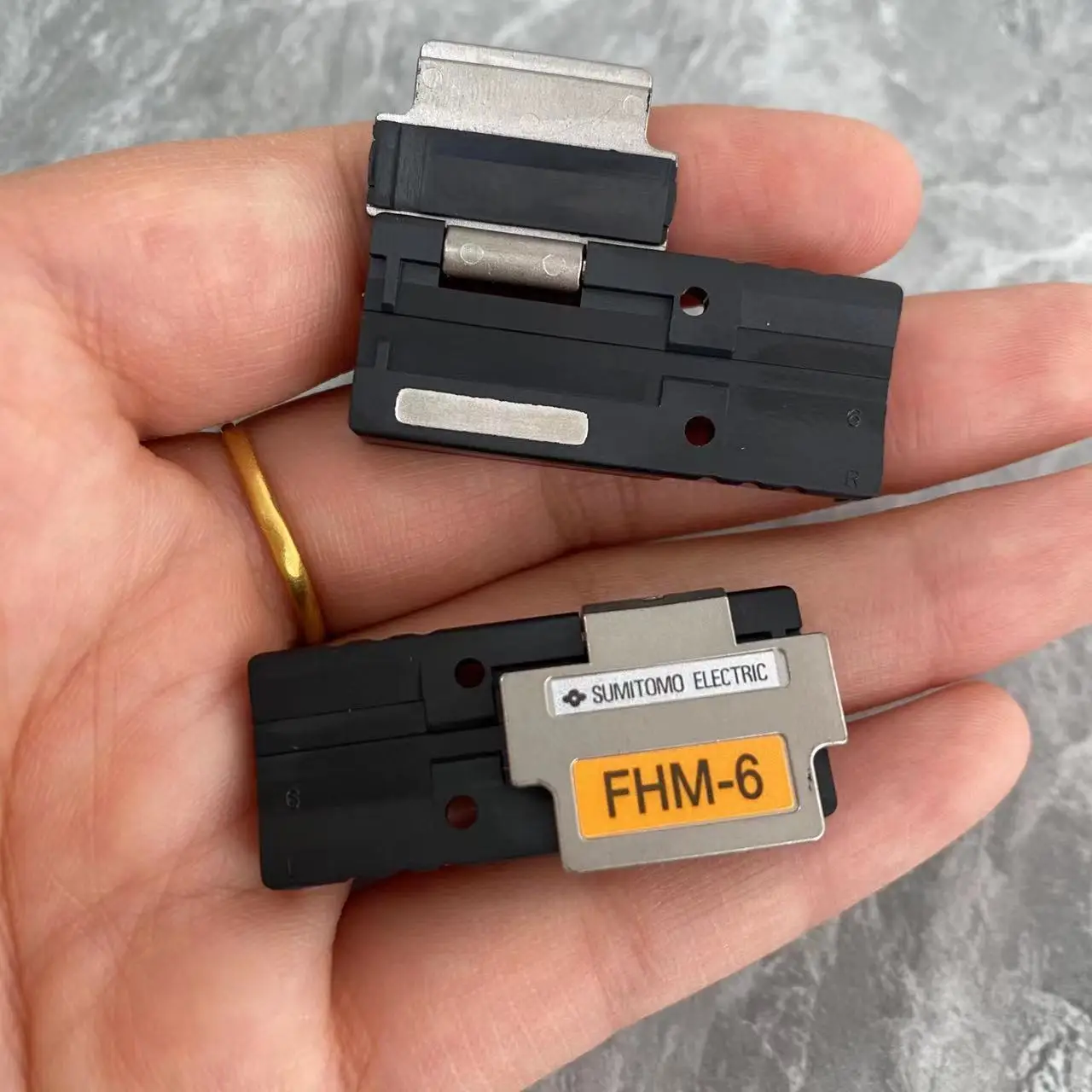 Original Sumitomo FHM-6 Fiber Fusion Splicer Ribbon Fiber Holder FHM-6 Fiber Clamp