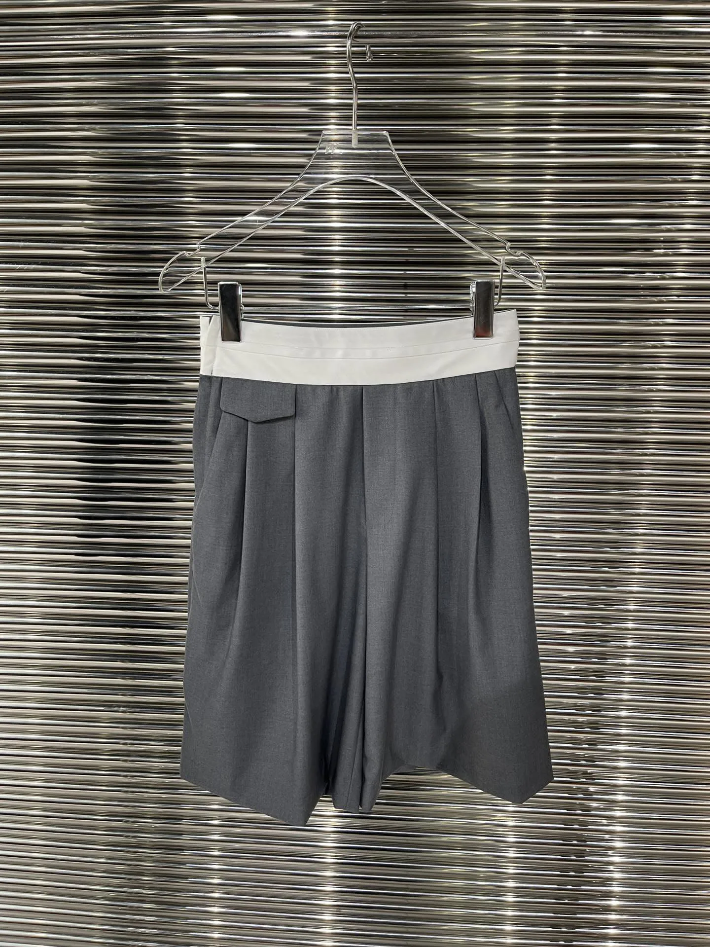 

Spring and summer new nickel pants!
