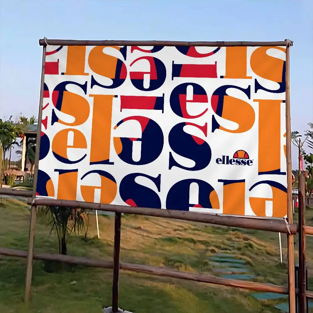 Фото Флаг для кемпинга E-Ellesse в ретро-спортивном стиле, высококачественная печать на баннере, художественная атмосфера. №4