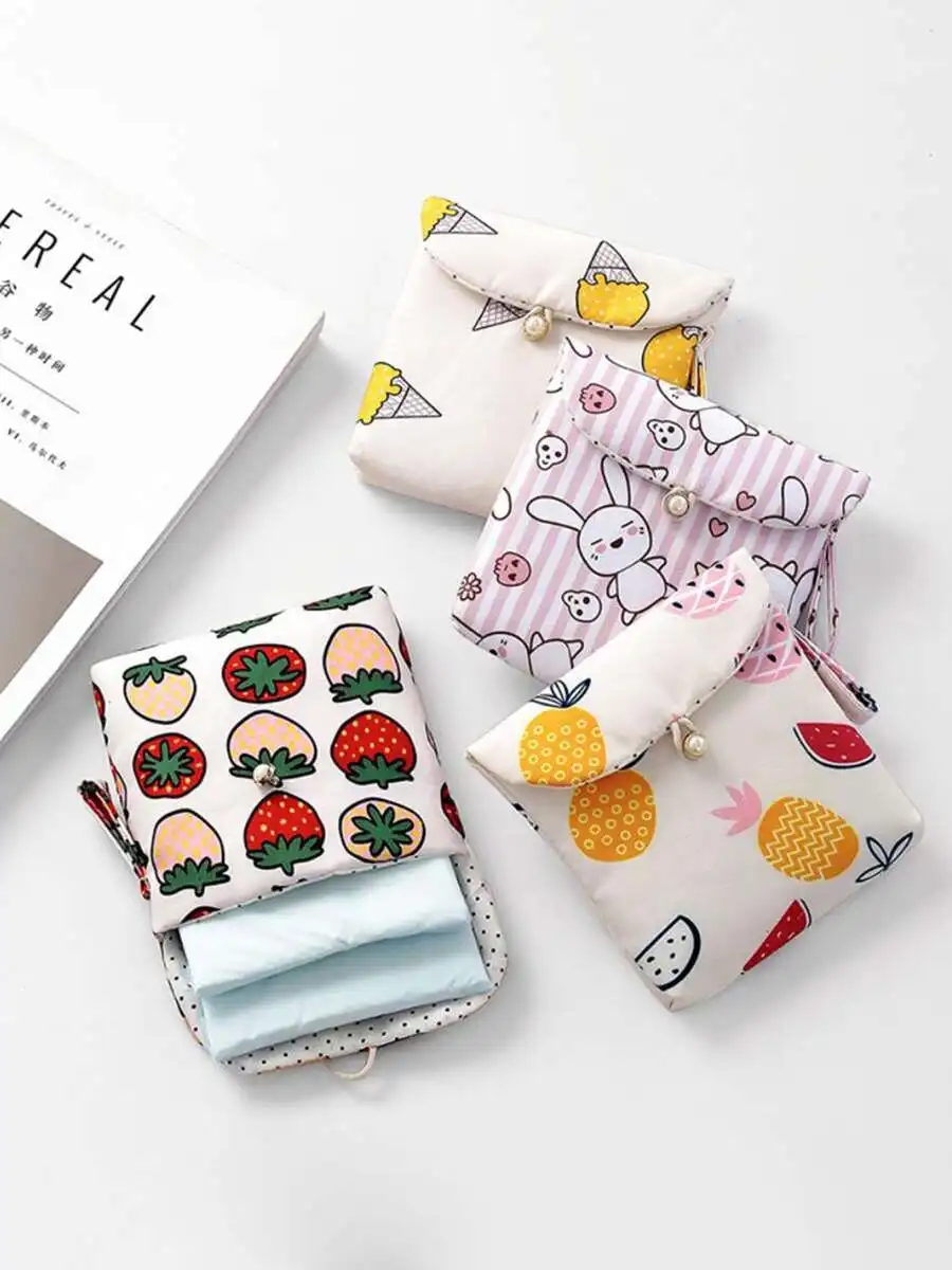 

1pc Random Pattern Sanitary Napkin Storage Bag