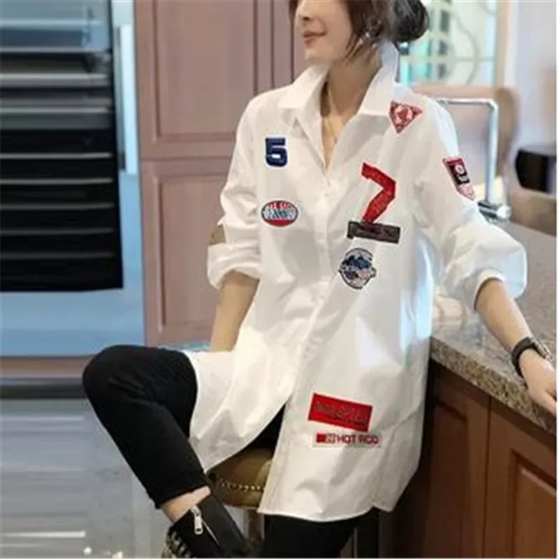 

Fashion Lapel Button Spliced Letter Embroidery Shirt Women's Clothing 2022 Autumn New Oversized Casual Tops Loose Korean Blouse