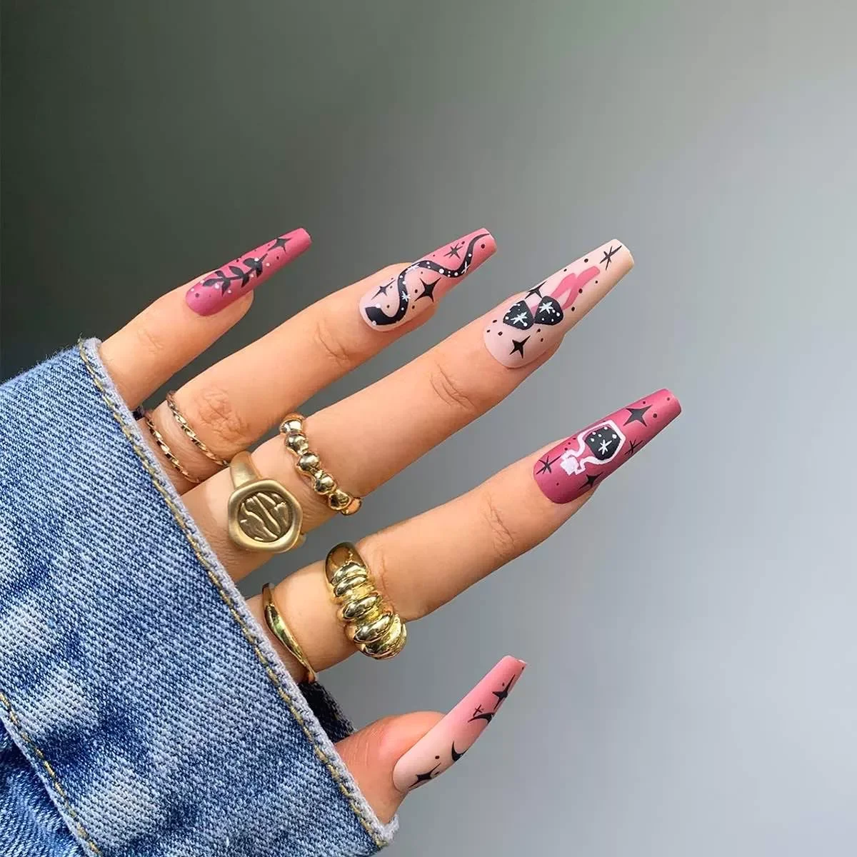 

Long Ballerina False Nails Pink Snake Design Artificial Ballerina Fake Nails With Glue Full Cover Nail Tips Press On Nails