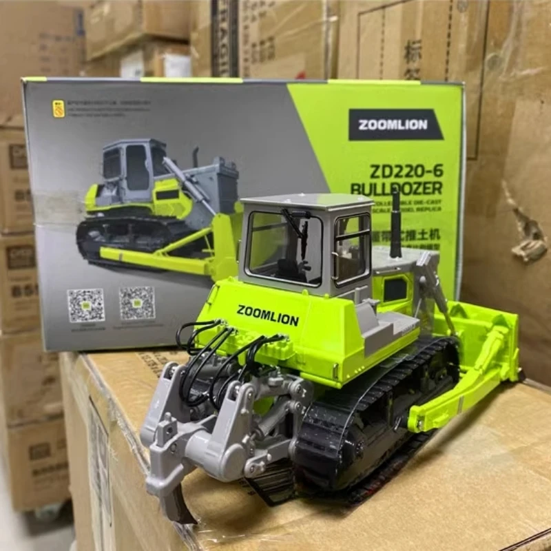 Коллекционная модель автомобиля из сплава