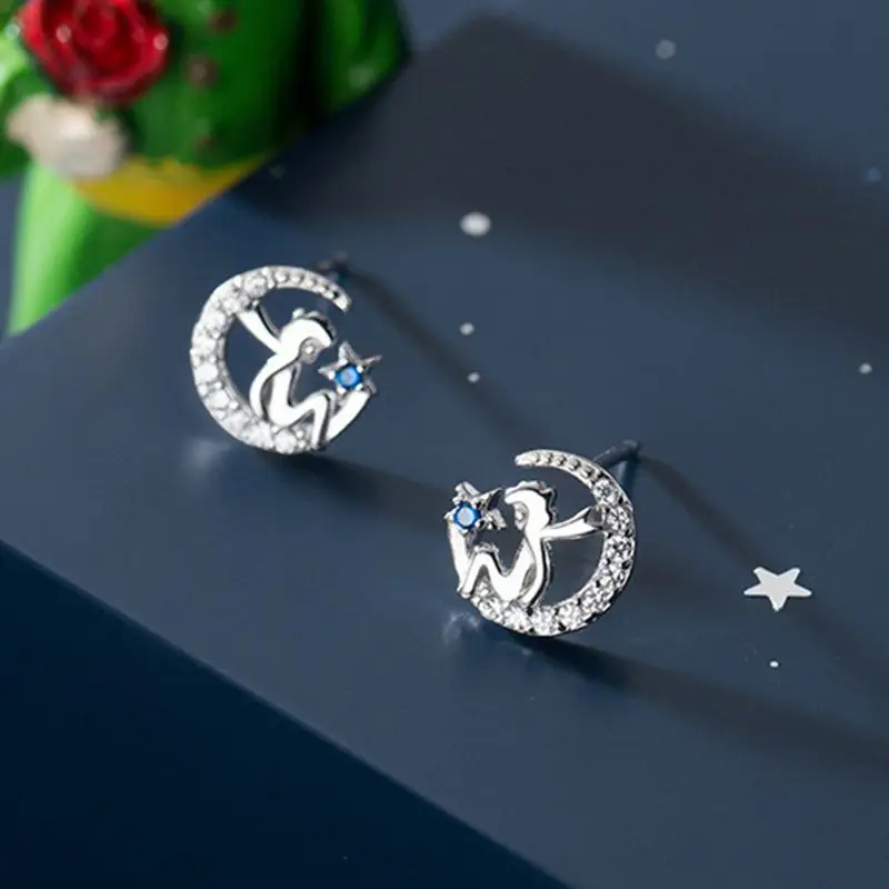 

Женские серьги-гвоздики из серебра 2022 пробы