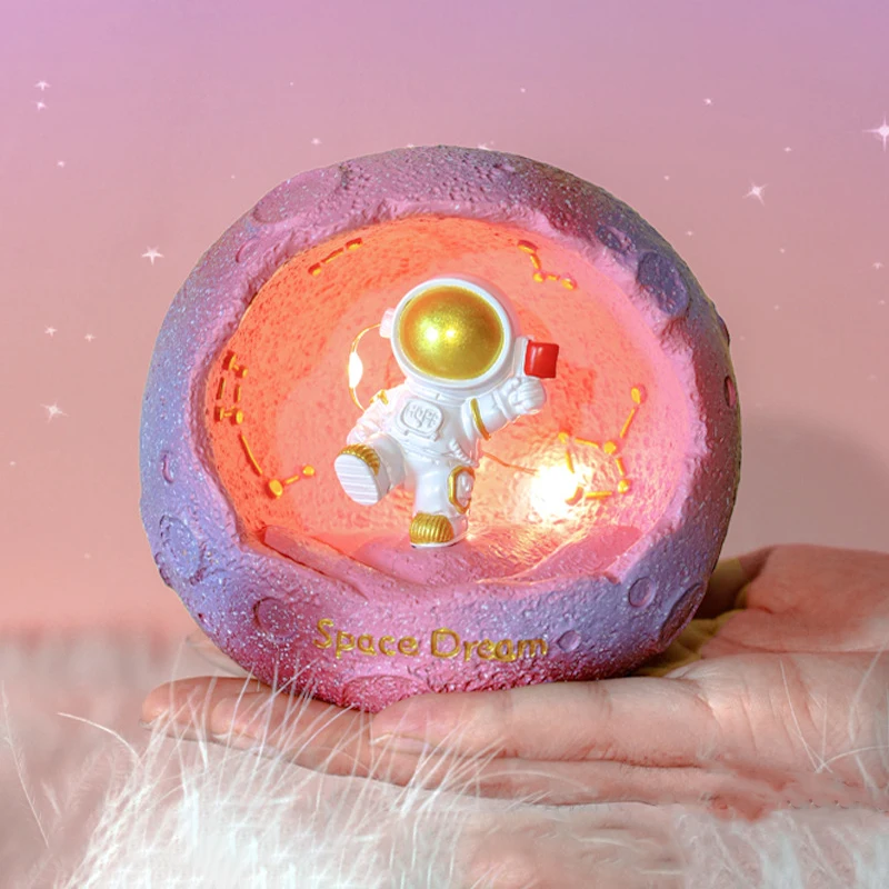 

Modern Creative Cute Boy Room Art Decoration Astronaut Spaceman Star Lamp Bedside Eye Protection Night Lamp Children'S Gifts