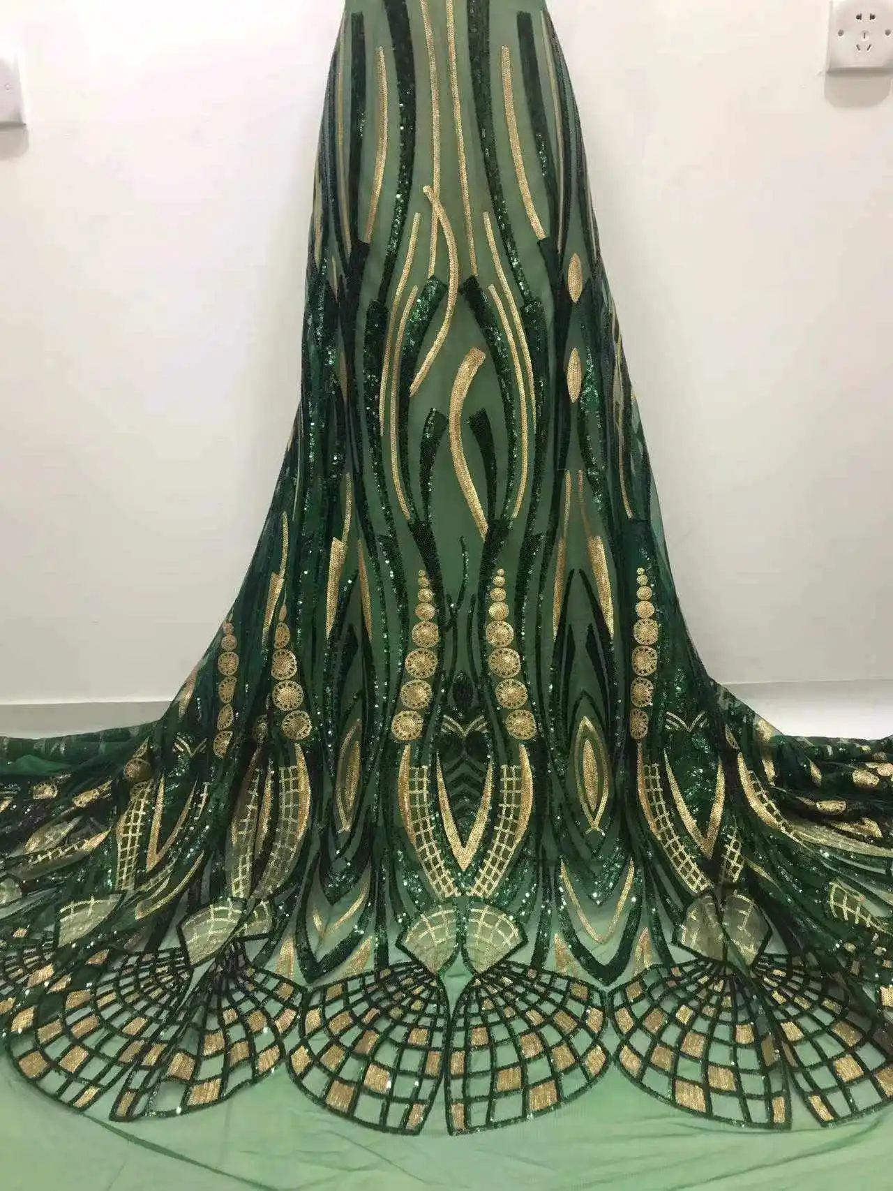 

Роскошная Eremony ткань фабричная цена африканская кружевная сетчатая ткань кружево с блестками 2022 оригинал для свадебных платьев 5 ярдов WJLN06