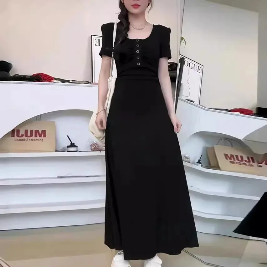 Элегантное платье во французском стиле без воротника с короткими рукавами для