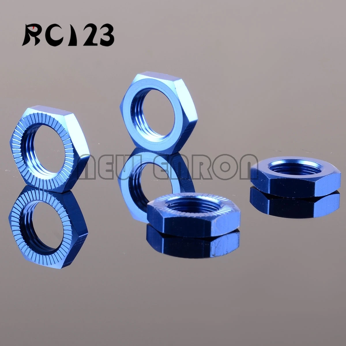 

1:5 #7758 4Pcs Aluminium 17mm Wheel Hex Nuts Mount Splined Serrated Metal For RC CAR 1/5 Traxxas X-MAXX 77086-4 NEW ENRON