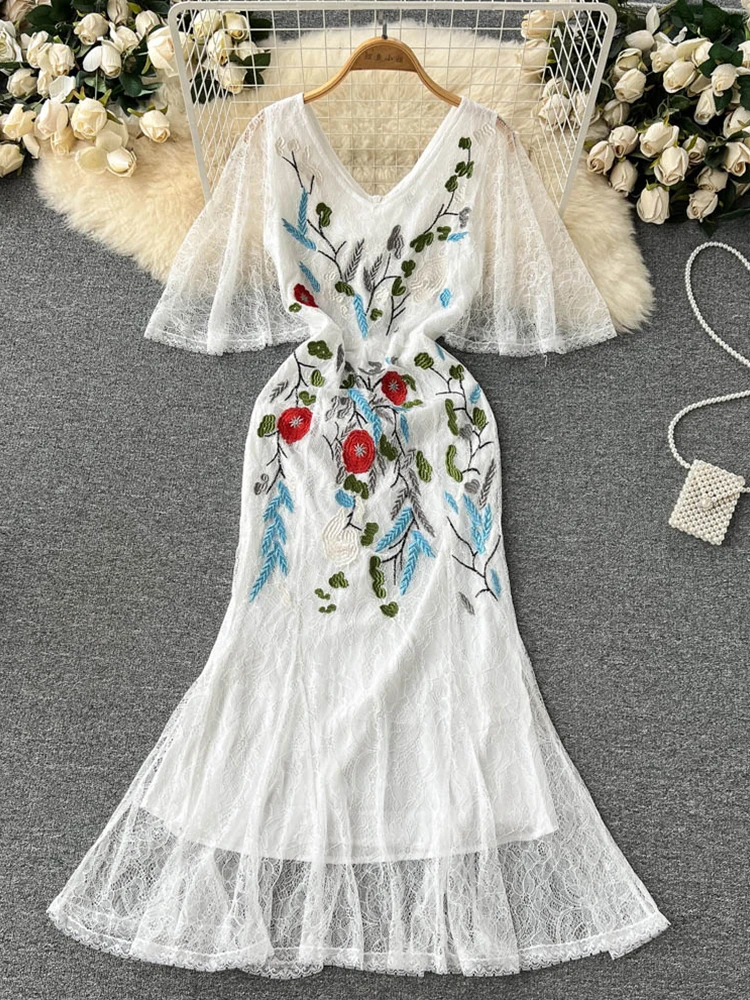

FTLZZ Summer Women V-neck Ruffled Mermaid Dress Vintage Embroidery Floral Print Dress Elegant Lace Mesh Patch Midi Dress