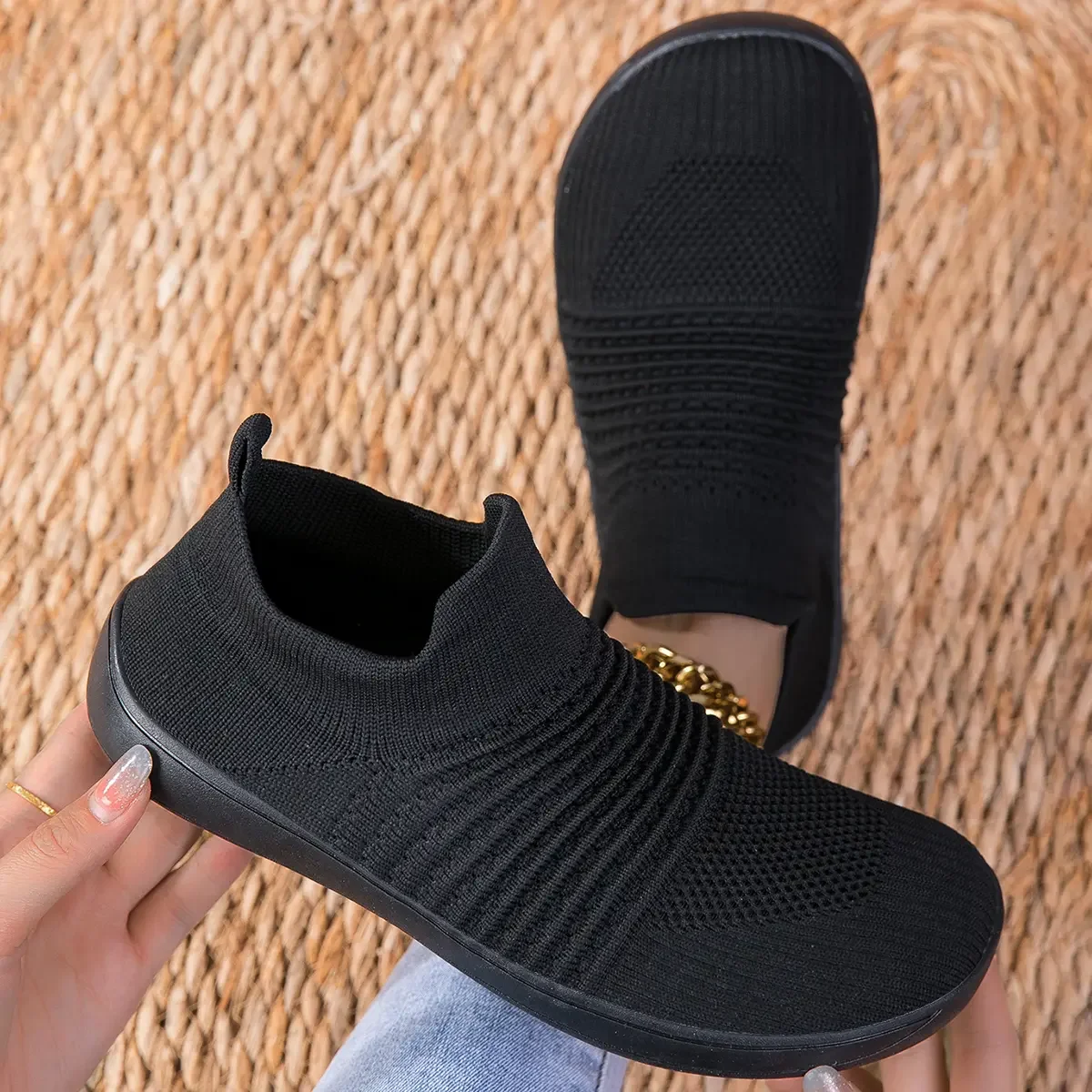 Женские мягкие теннисные туфли на плоской подошве с широким носком дышащие