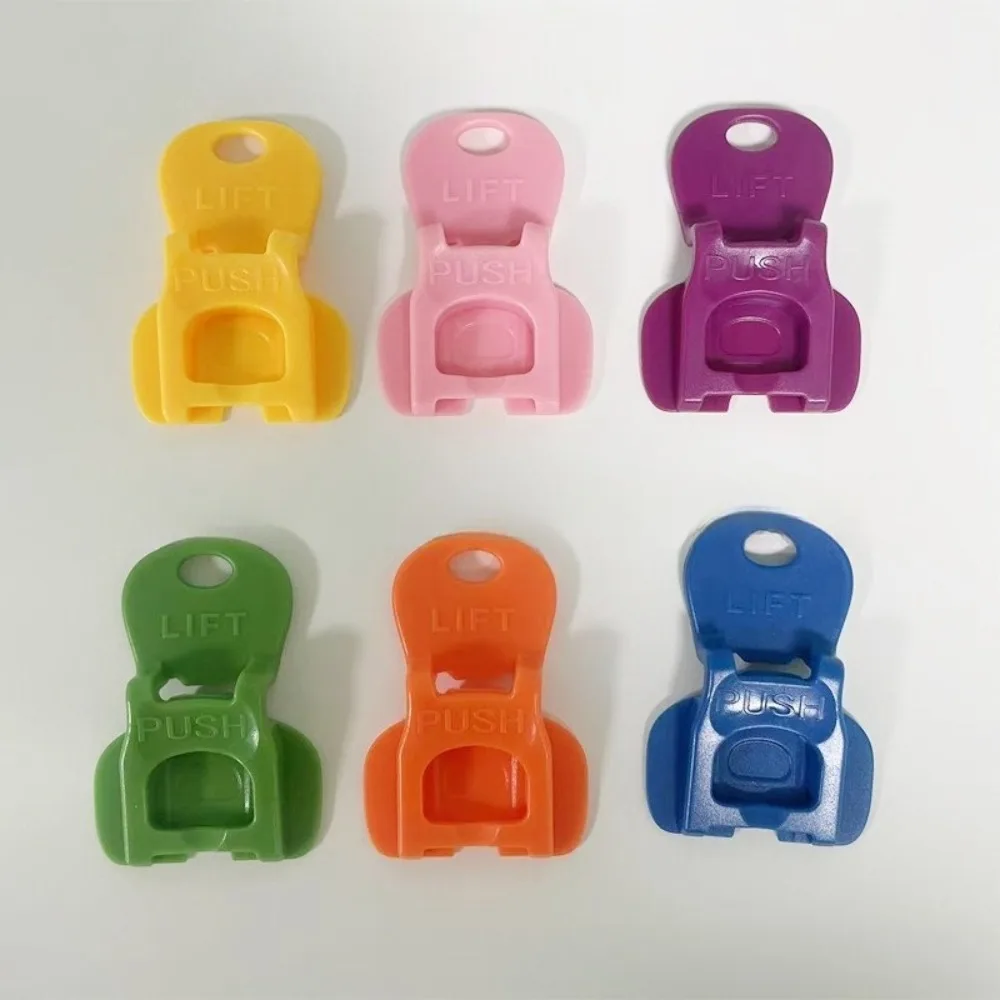 

Набор из 6 пластиковых открывалок для напитков