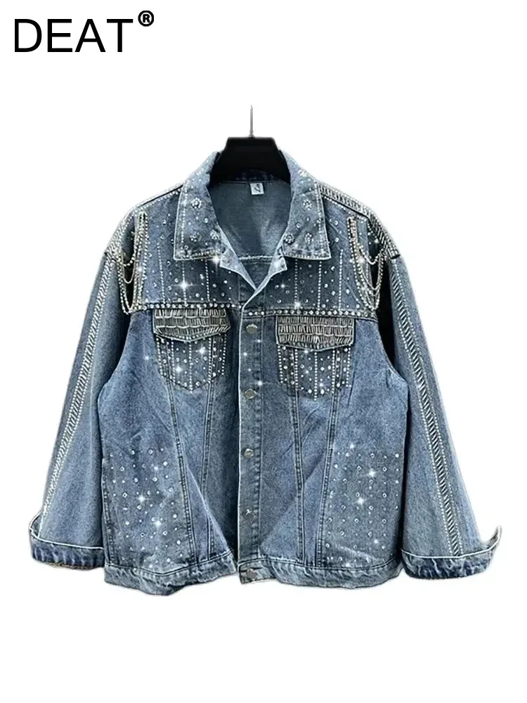 Женская джинсовая куртка DEAT однобортная в стиле пэчворк с цепочками и стразами