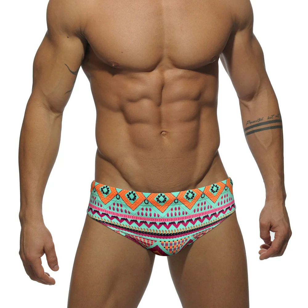 

T35 green print sexy tight low waist men swimwear bikinis pool beach men swimsuits swim trunk hot gay men swimming swim briefs