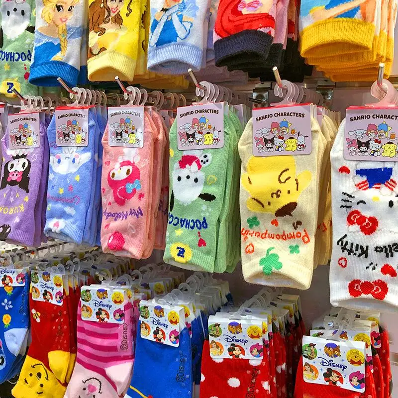 

New Kawaii Cute Sanrio Hellokitty Kuromi Mymelody Cinnamoroll Pochacco Pompompurin Cotton Socks Cartoon Anime Gift For Children