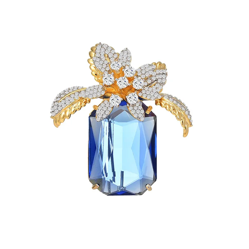 Unique Design Cubic Zircon Flower Brooches Luxury Geometry Vase Broochpins for Woman Suit Coat Holiday Gift Fashion Accessories