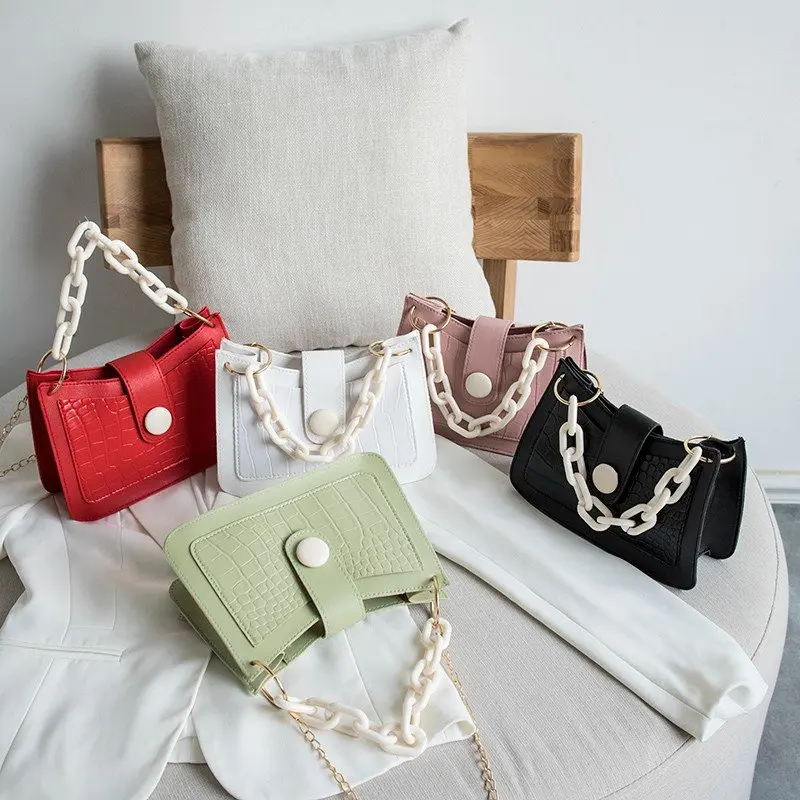 

Womens striped clamshell crossbody bag casual versatile designer handbag with shoulder straps