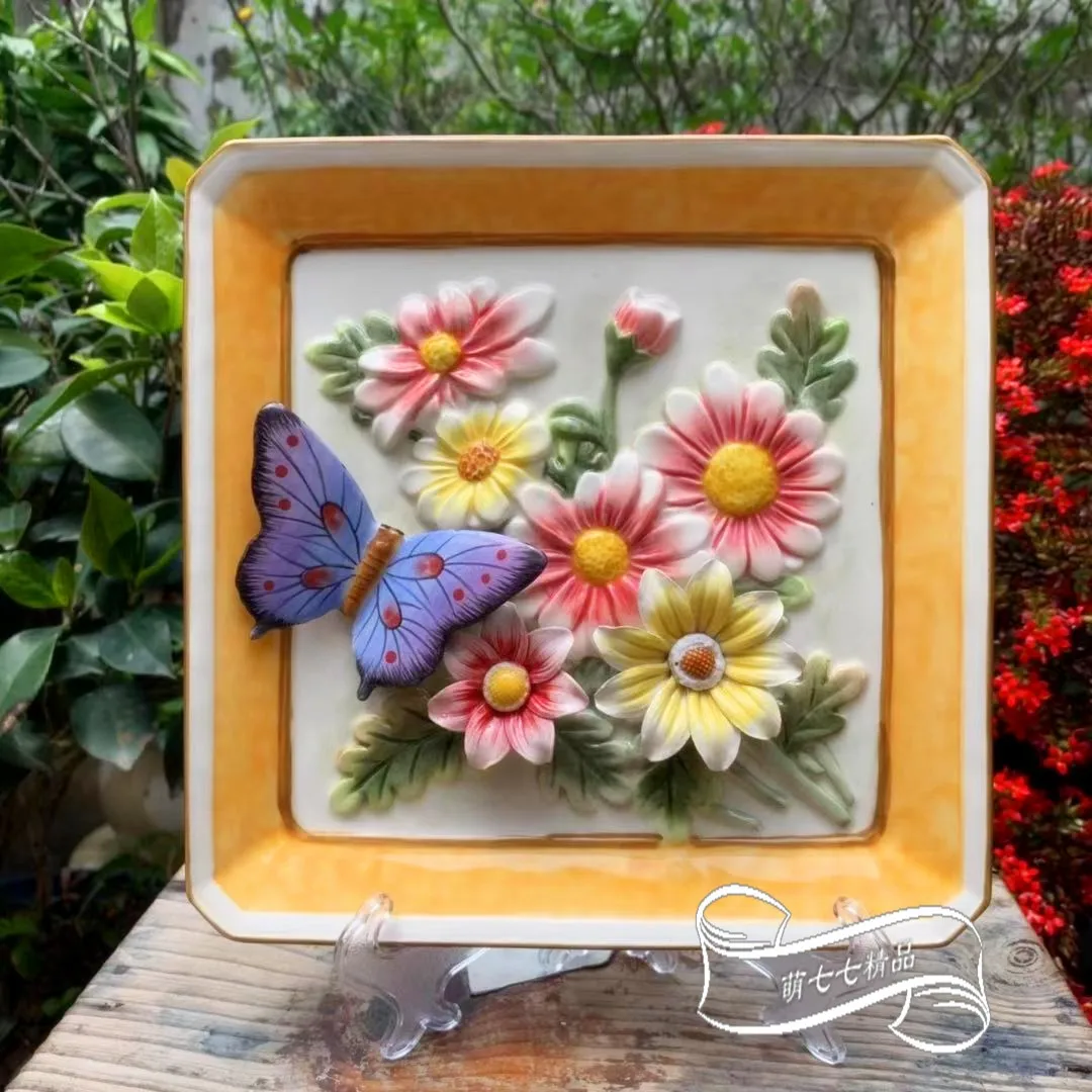 Butterflies and daisies Hand Painted Decorative Ceramic Wall Hanging Plates Home Living Room Hotel Wall Decor Collectibles Art