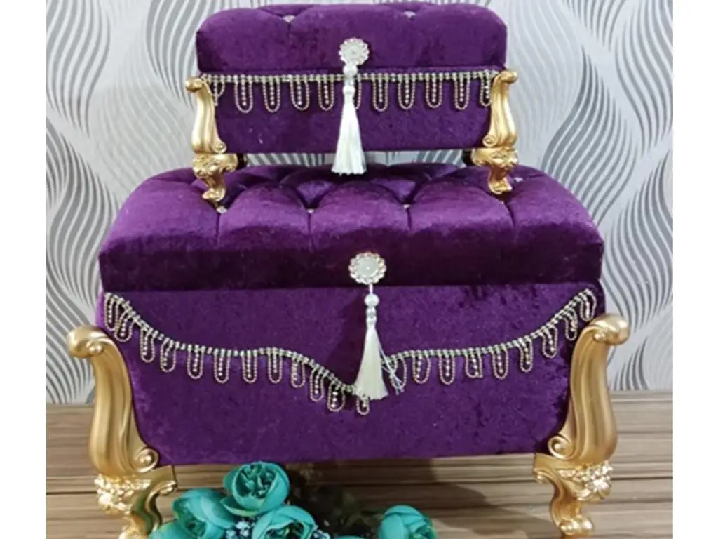 

Naomi Bombili Stone Tassels 2 Li Dower chest Purple