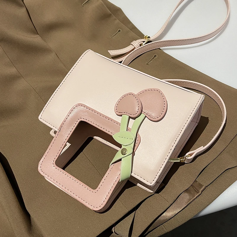 

This Year's Popular Niche Bag Women's Summer 2022 New Foreign Style Messenger Bag High-quality Texture Handbag Square Bag