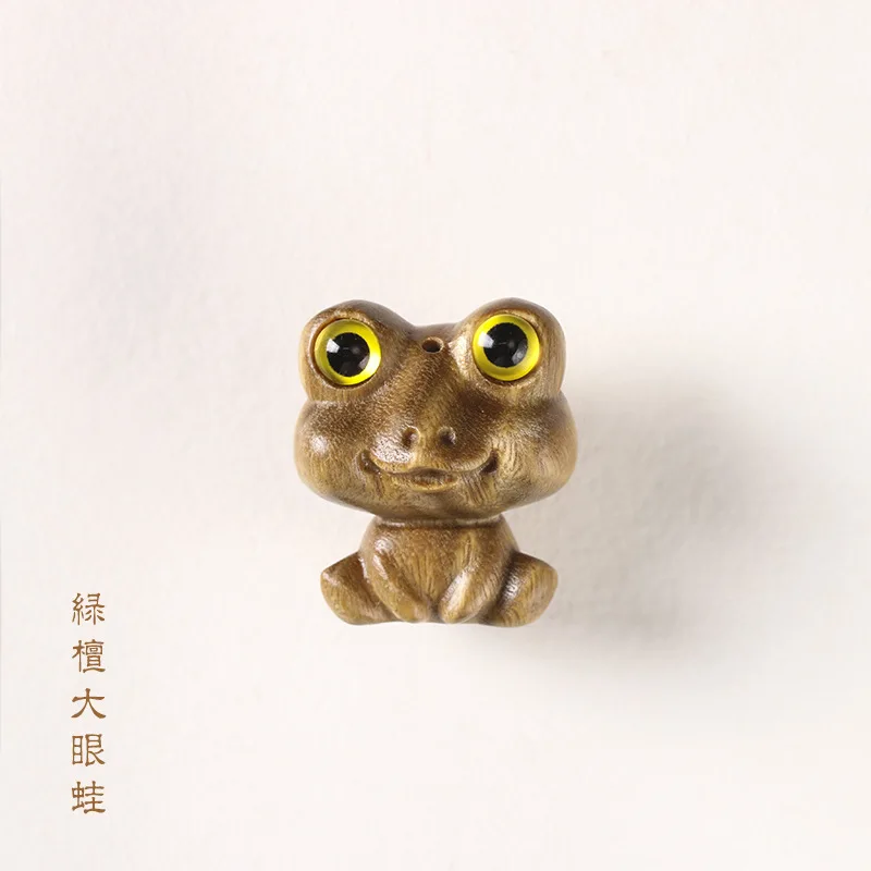

Миниатюрная милая мультяшная фигурка лягушки с большими глазами, деревянная резьба, поделки с животными, креативный кулон «сделай сам», сувениры для мероприятий, праздничные подарки