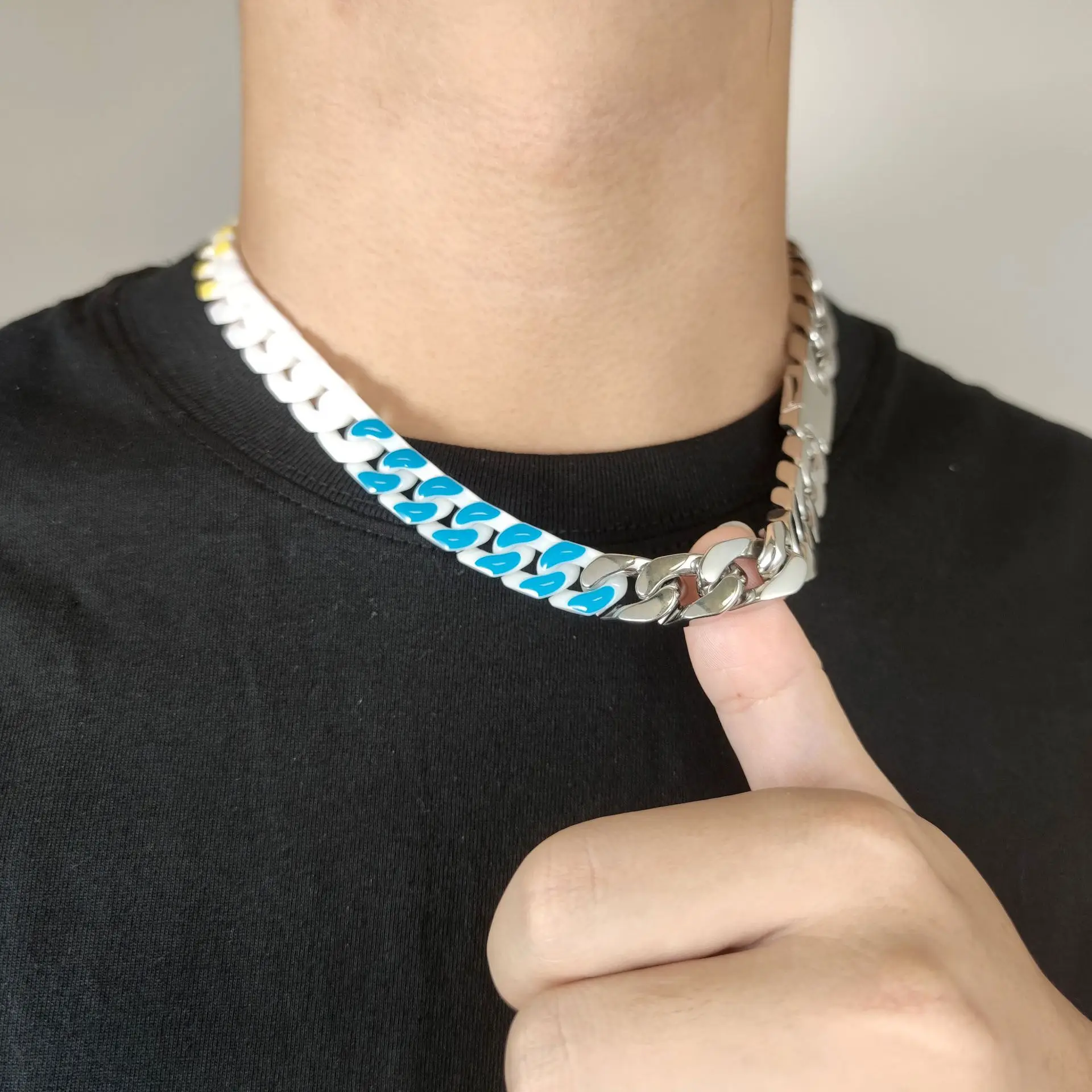 thumb