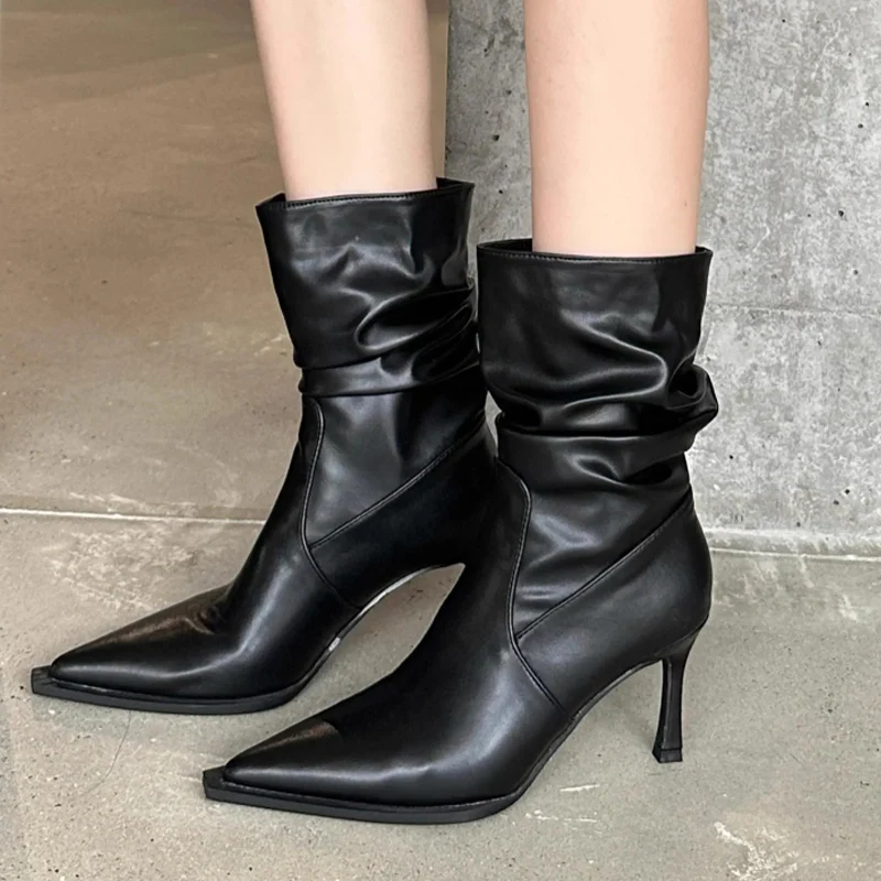 Женские ботильоны на шпильке с острым носком зимняя модная женская обувь 2024